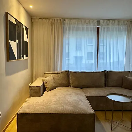 Flusshochdrei Apartament *
