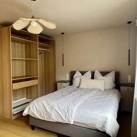 Flusshochdrei Apartament